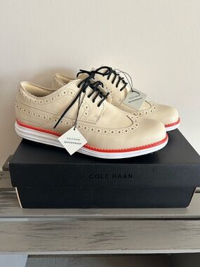 Cole Haan NWT Women’s Original Grand Wingtip Oxford Waterproof Golf Shoes Sz 7.5
